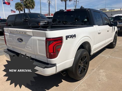 Used 2024 Ford F150 Platinum w/ FX4 Off-Road Package image 4