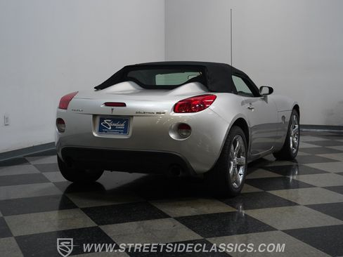 Used 2007 Pontiac Solstice GXP w/ Premium Package RWD image 12