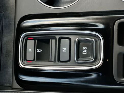 Used 2026 Honda Pilot Touring image 16