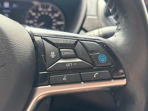 Used 2023 Nissan Altima 2.5 SV w/ SV Premium Package FWD image 24
