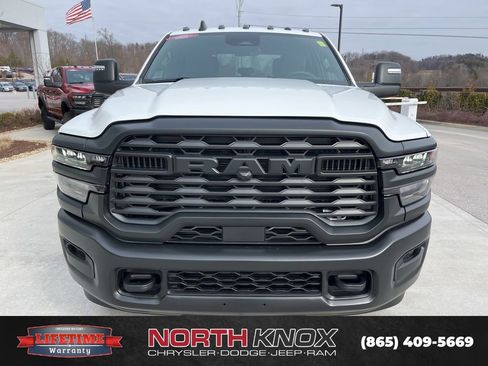New 2026 RAM 2500 Tradesman image 31
