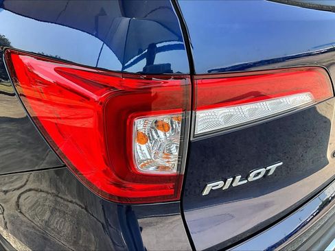 Certified 2020 Honda Pilot Touring image 29