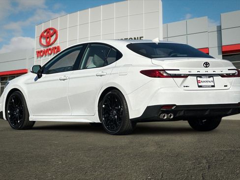 Certified 2026 Toyota Camry SE image 5