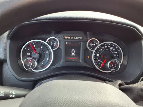 New 2026 RAM 2500 Tradesman AWD/4WD image 15