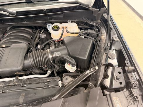 Used 2025 GMC Yukon XL AT4 w/ AT4 Premium Package image 49