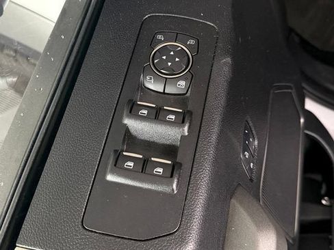 Used 2018 Ford F150 Raptor w/ Equipment Group 802A Luxury AWD/4WD image 26