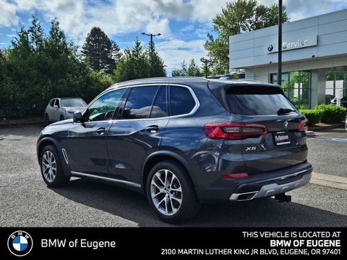 Used 2019 BMW X5 xDrive40i w/ Premium Package 2 AWD/4WD image 5