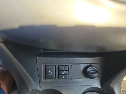 Used 2010 Toyota RAV4 Limited w/ Limited Extra Value Pkg AWD/4WD image 20