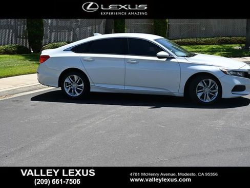 Used 2018 Honda Accord LX image 3