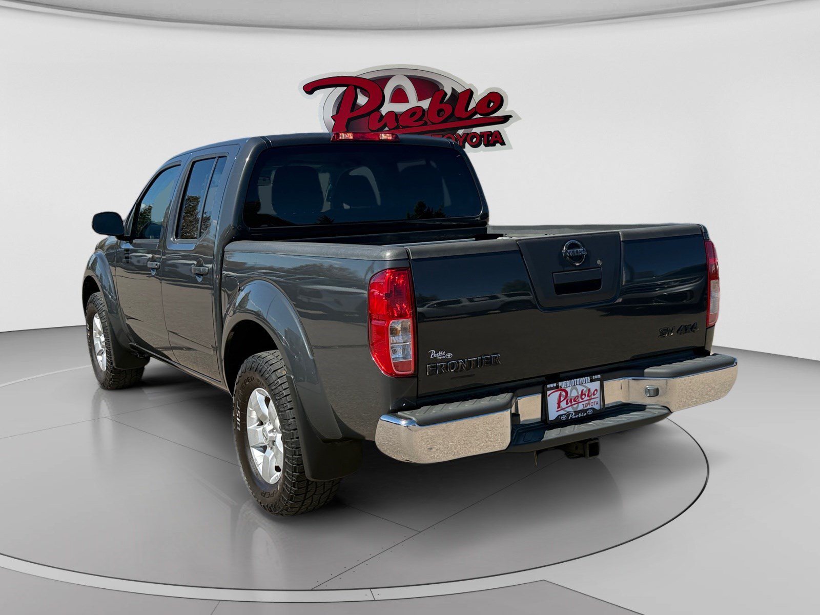 Used 2012 Nissan Frontier SV w/ SV Premium Utility Pkg AWD/4WD image 3