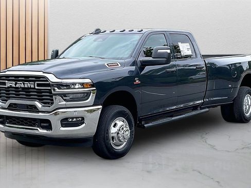 New 2026 RAM 3500 Tradesman AWD/4WD image 4