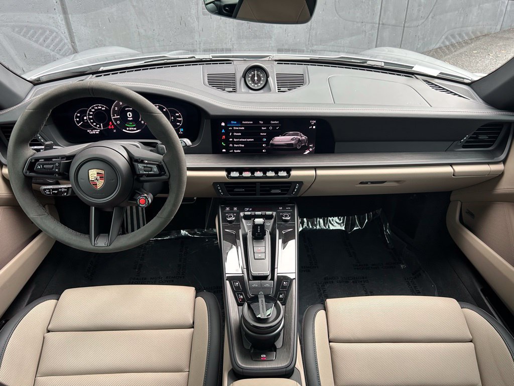 Certified 2026 Porsche 911 Carrera GTS RWD image 27