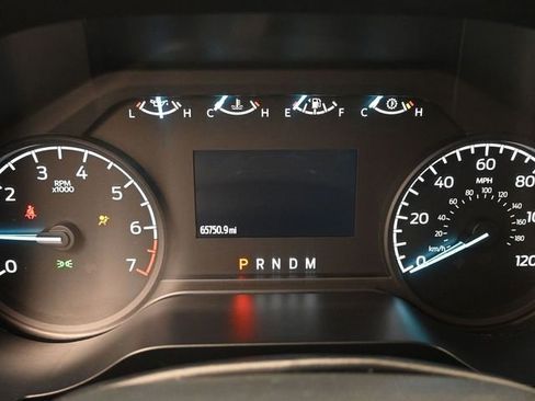 Used 2023 Ford F150 Lariat RWD image 11