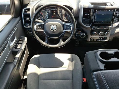 Used 2022 RAM 1500 Big Horn AWD/4WD image 11
