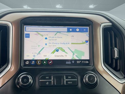 Used 2019 Chevrolet Silverado 1500 High Country w/ Technology Package image 24