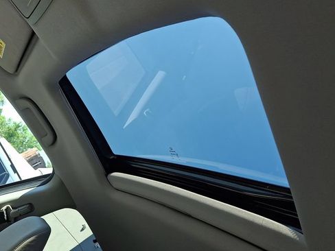 Used 2021 Honda Pilot EX-L image 16