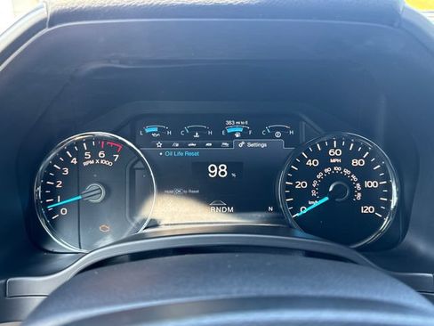 Used 2018 Ford F150 Platinum w/ Equipment Group 701A Luxury AWD/4WD image 17