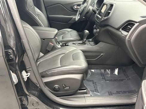 Used 2022 Jeep Cherokee Latitude Lux AWD/4WD image 16