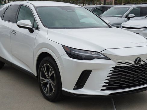 Used 2024 Lexus RX 350 FWD w/ Accessory Package (K3) image 3