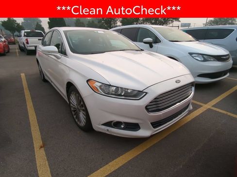 Used 2013 Ford Fusion Titanium FWD image 3