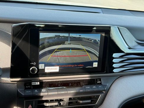 New 2026 Toyota Camry SE (Natl) image 18