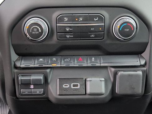 Used 2025 Chevrolet Silverado 1500 Custom w/ LPO, Dark Essentials Package AWD/4WD image 24