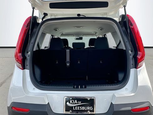 Certified 2022 Kia Soul LX w/ Technology Package FWD image 23