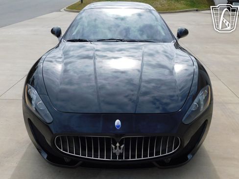 Used 2014 Maserati GranTurismo Coupe RWD image 4