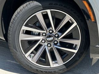 New 2026 Cadillac Vistiq Sport video 3