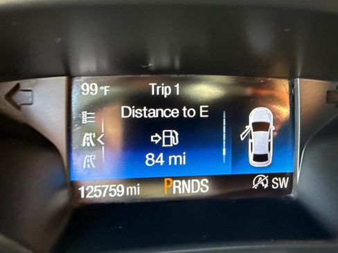 Used 2017 Ford Escape SE FWD image 15