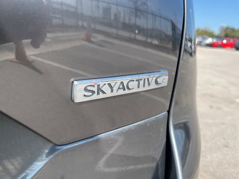 Used 2021 MAZDA CX-5 Touring image 9