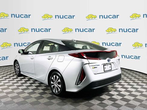 Used 2021 Toyota Prius Prime XLE image 5