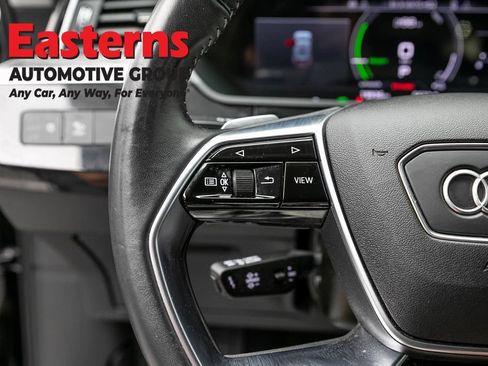 Used 2021 Audi e-tron Premium w/ Convenience Plus Package AWD/4WD image 15