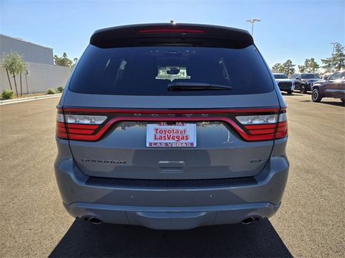 Used 2023 Dodge Durango GT image 5