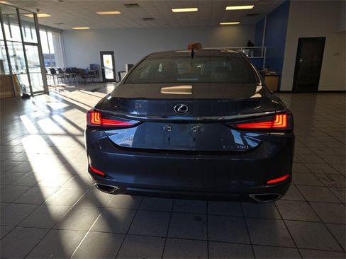 Used 2025 Lexus ES 350 Ultra Luxury image 7