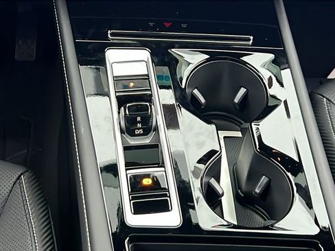 New 2026 Volkswagen Atlas Cross Sport SE image 29