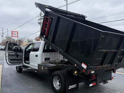 Used 2019 Ford F350 XL w/ Power Equipment Group image 4