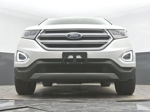 Used 2017 Ford Edge SEL w/ Equipment Group 201A AWD/4WD image 42
