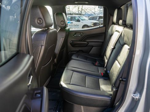 New 2025 GMC Canyon Elevation w/ Convenience Package image 12