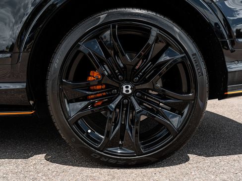 Certified 2026 Bentley Bentayga Speed AWD/4WD image 7