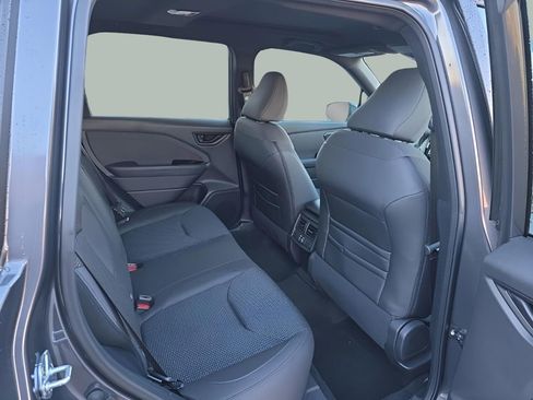 Used 2026 Subaru Forester Premium AWD/4WD image 16