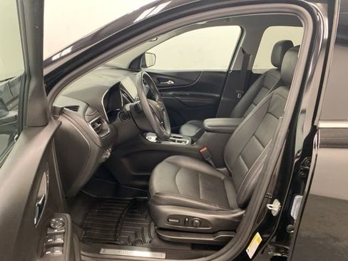 Used 2020 Chevrolet Equinox Premier w/ LPO, Floor Liner Package image 8