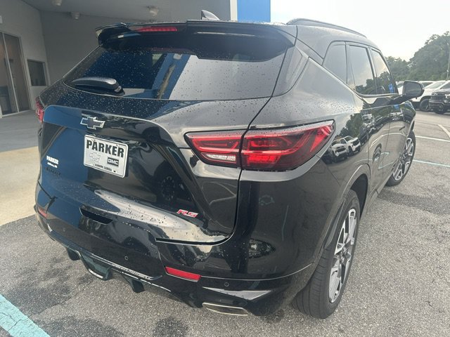 Used 2023 Chevrolet Blazer RS w/ Driver Confidence II Package FWD image 4
