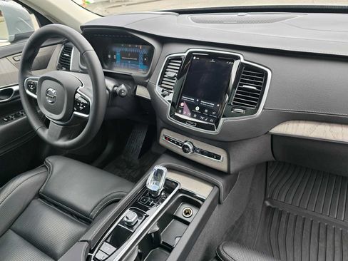 Certified 2024 Volvo XC90 T8 Ultimate w/ Protection Package Premier AWD/4WD image 10