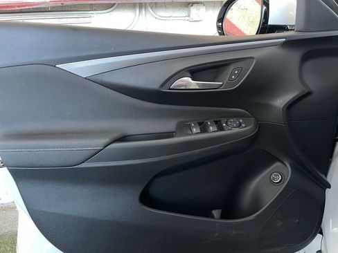 Used 2026 Buick Envista Avenir image 27