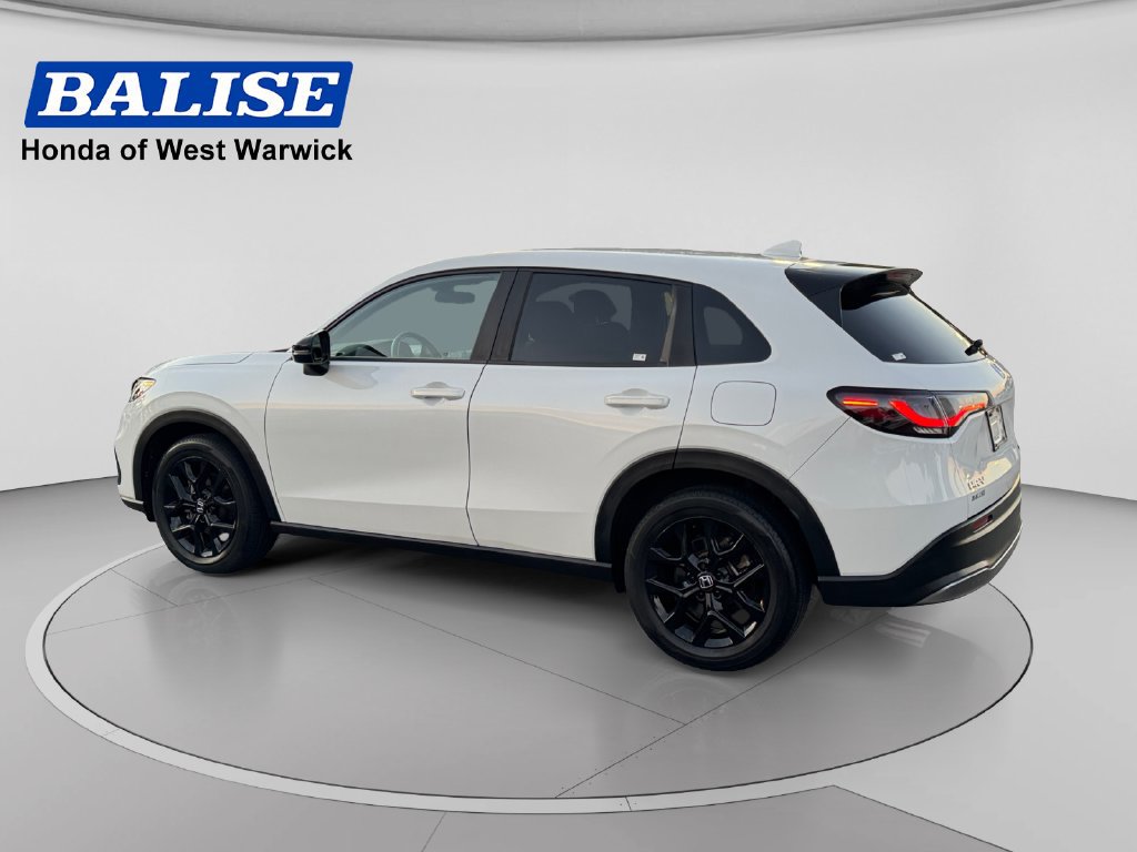 Used 2024 Honda HR-V Sport image 7