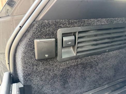 Used 2020 Land Rover Range Rover HSE image 35