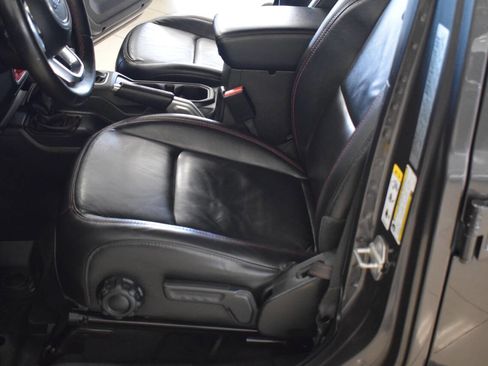 Used 2018 Jeep Wrangler Unlimited Rubicon image 58