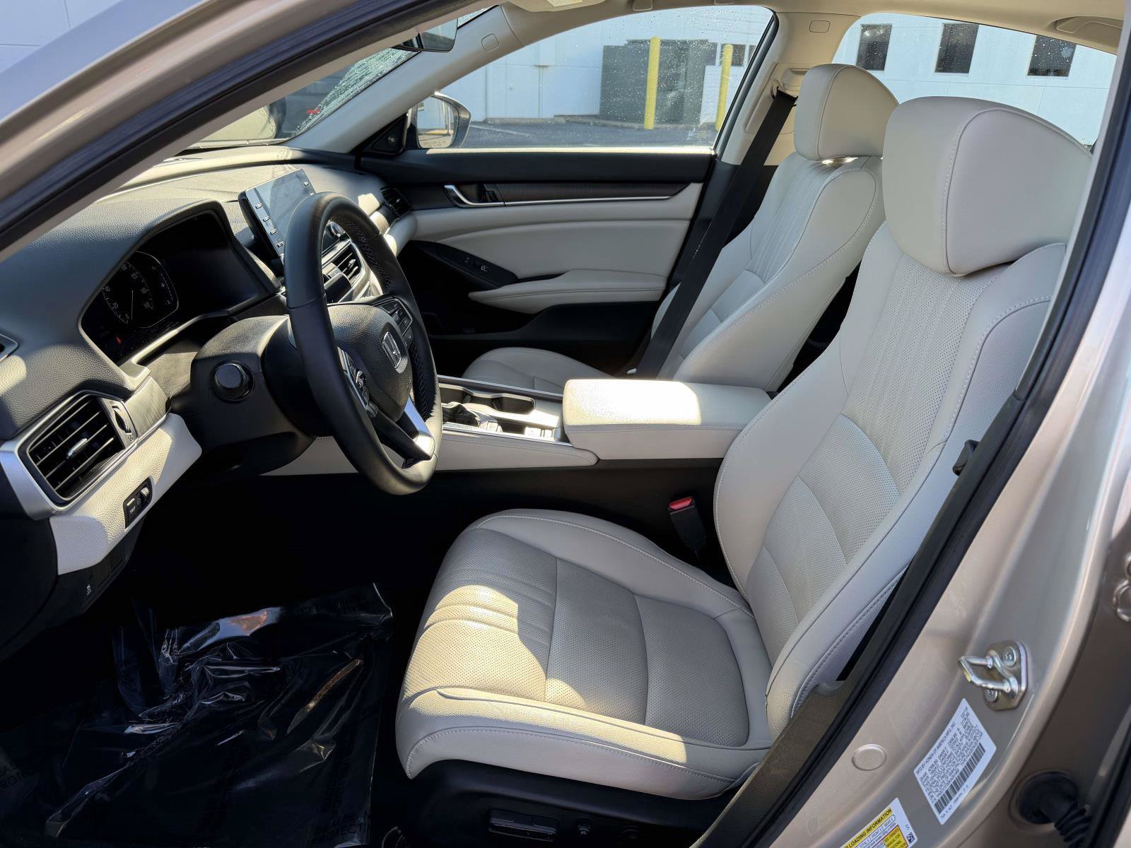 Certified 2019 Honda Accord EX-L image 8