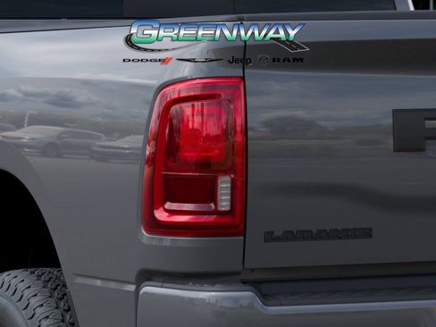New 2026 RAM 2500 Laramie w/ Night Edition AWD/4WD image 9
